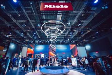 高端破局，国际品牌齐聚AWE2022